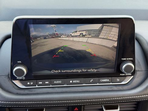 Used 2026 Nissan Rogue SV image 35