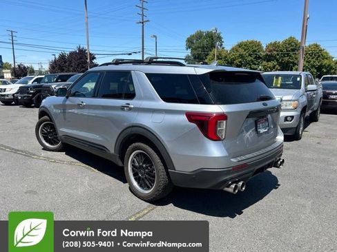 Used 2020 Ford Explorer ST w/ Premium Technology Package AWD/4WD image 9