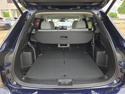 Used 2025 Mitsubishi Outlander SE FWD image 21