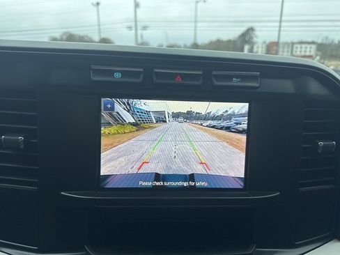 Used 2024 Ford F250 XL w/ XL Chrome Package image 16