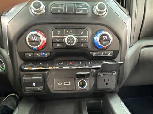 Used 2020 GMC Sierra 1500 SLT w/ SLT Premium Plus Package RWD image 66