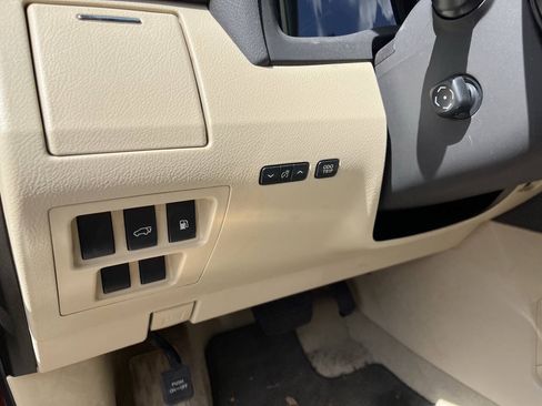 Used 2013 Lexus RX 350 FWD w/ Premium Pkg image 15