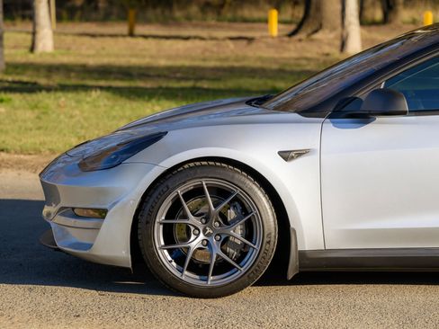 Used 2018 Tesla Model 3 Long Range image 60