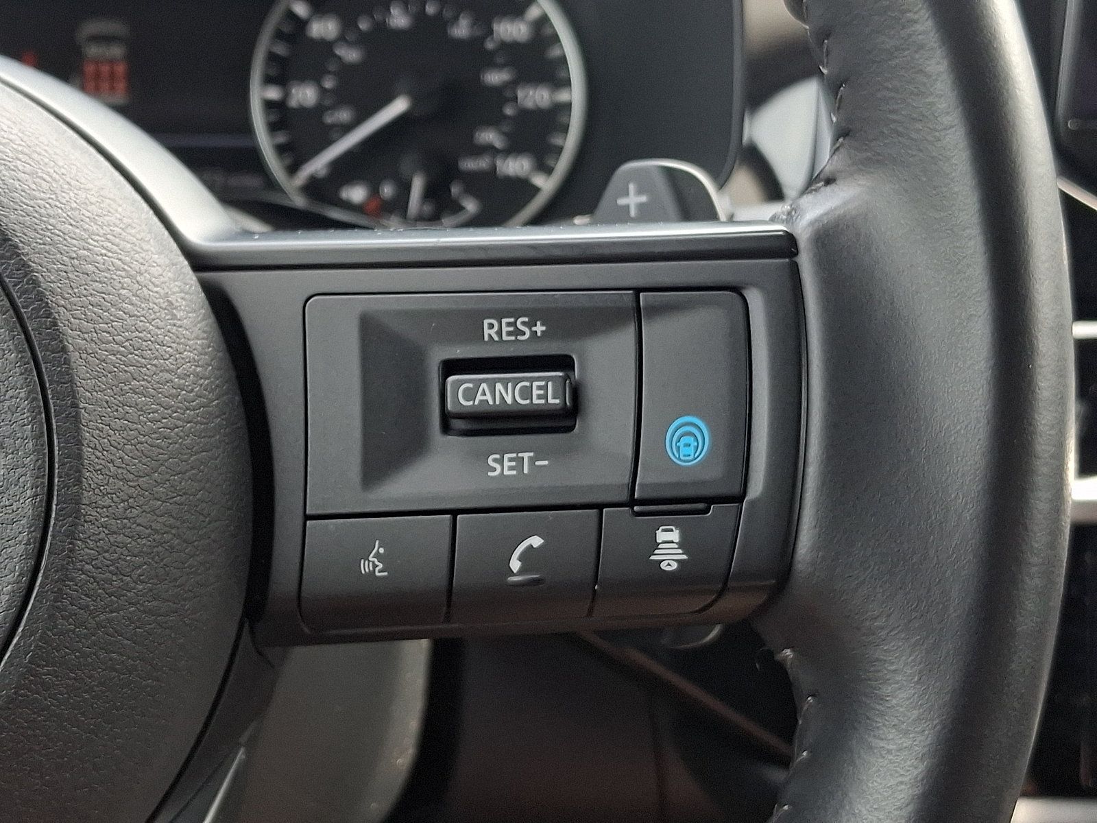 Certified 2025 Nissan Pathfinder SV AWD/4WD image 21