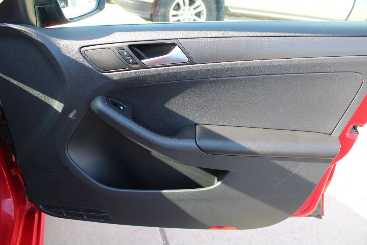 Used 2013 Volkswagen Jetta S FWD image 7