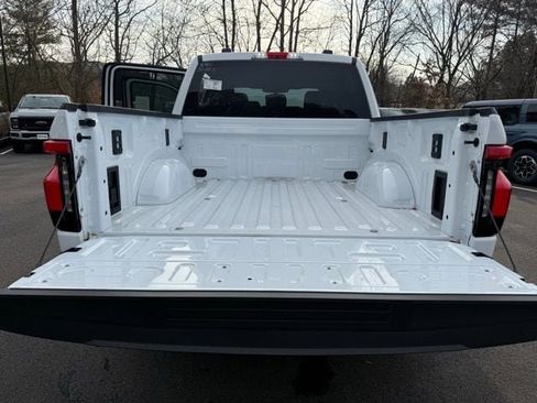 Used 2025 Ford F150 Lightning XLT AWD/4WD image 21