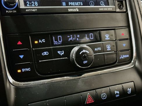 Used 2012 Dodge Durango Crew AWD/4WD image 30