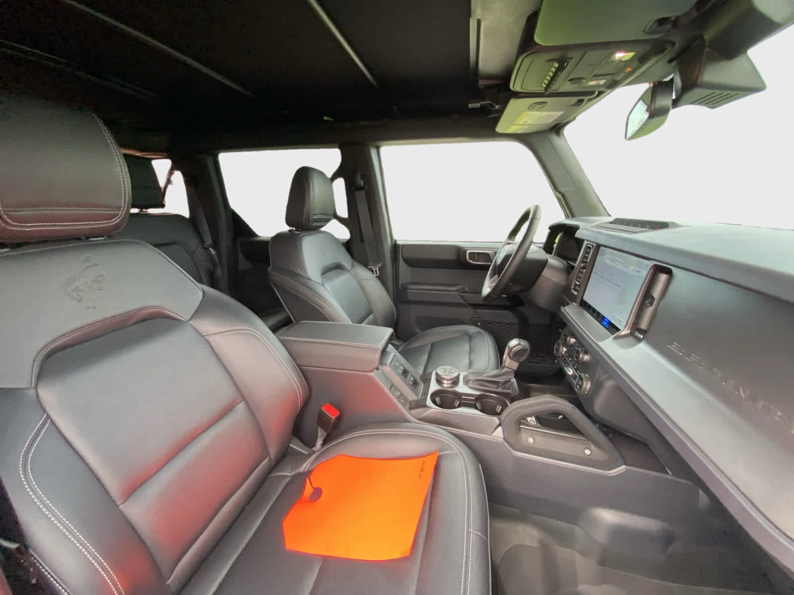 Used 2025 Ford Bronco Badlands AWD/4WD image 15