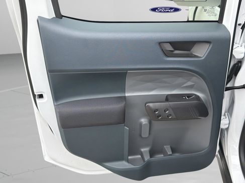 New 2026 Ford Maverick XL image 24