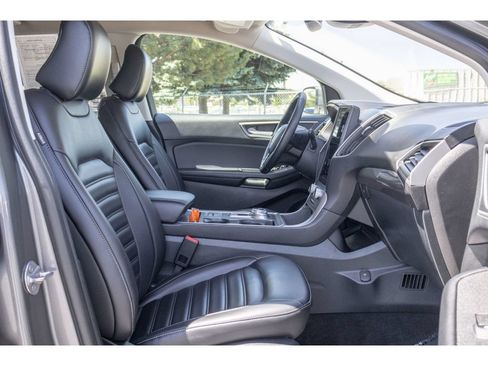 Used 2024 Ford Edge SEL AWD/4WD image 11