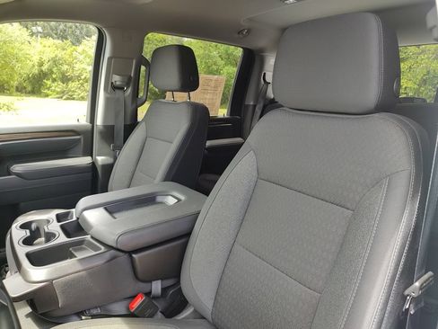 Used 2025 Chevrolet Silverado 2500 LT w/ Convenience Package AWD/4WD image 20