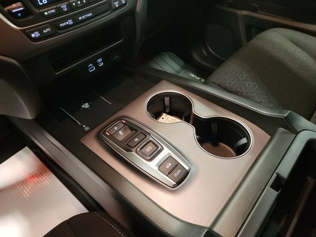 Certified 2025 Honda Ridgeline Sport image 15