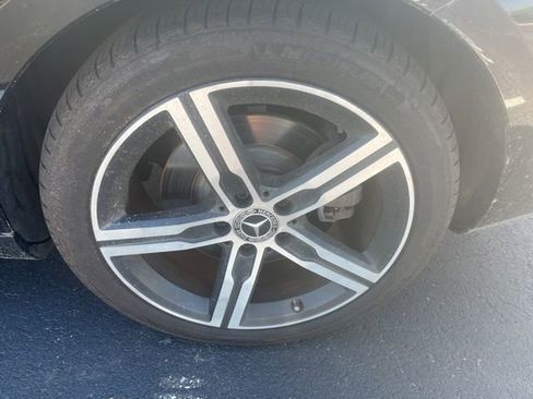 Used 2020 Mercedes-Benz CLA 250 4MATIC image 9