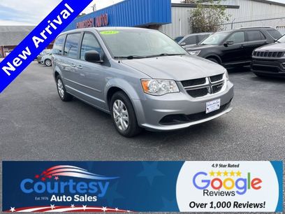 Used 2017 Dodge Grand Caravan SE w/ Power Window Group