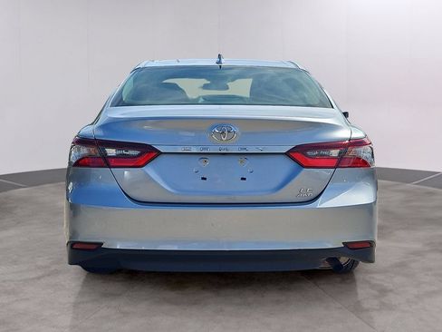 Used 2023 Toyota Camry LE AWD/4WD image 5