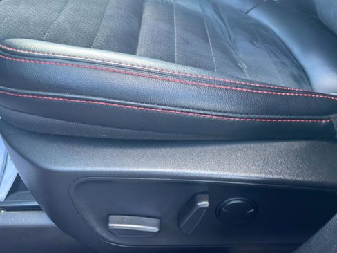 Used 2022 Ford Escape SEL w/ SEL Stealth AWD Package image 11