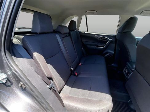 Certified 2025 Toyota RAV4 LE FWD image 19