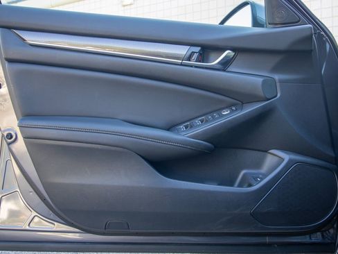 Used 2020 Honda Accord Sport image 10