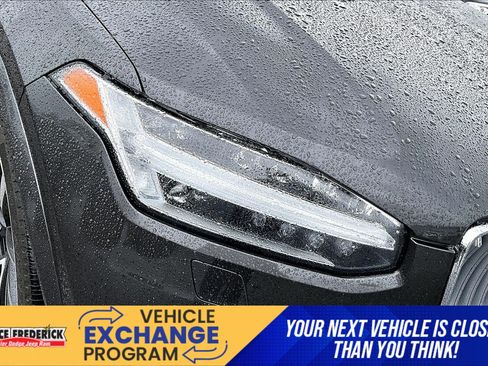Used 2024 Volvo XC90 B5 Plus AWD/4WD image 25