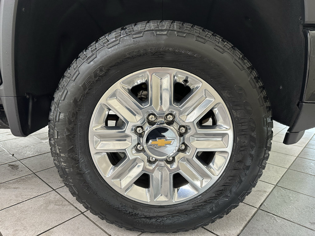 Certified 2024 Chevrolet Silverado 2500 High Country AWD/4WD image 15