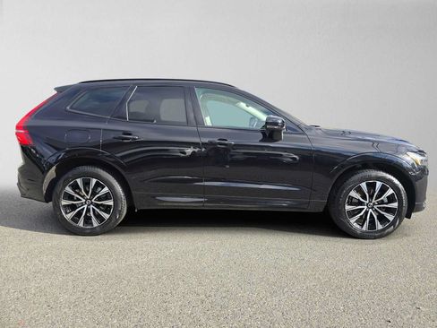 Used 2024 Volvo XC60 B5 Core w/ Protection Package Premier AWD/4WD image 2
