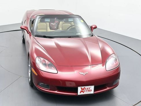 Used 2007 Chevrolet Corvette Convertible w/ Preferred Equipment Group RWD image 4