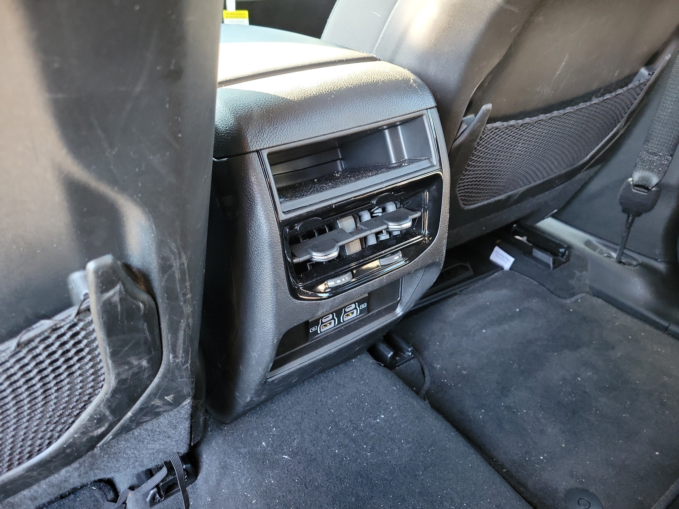 Certified 2025 Jeep Grand Cherokee Laredo RWD image 15