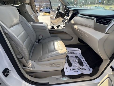 Used 2018 GMC Yukon Denali w/ Denali Ultimate Package image 34