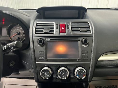 Used 2016 Subaru Crosstrek 2.0i image 8