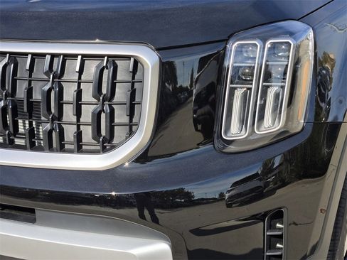 New 2025 Kia Telluride EX image 6