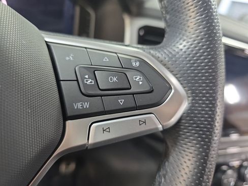 Used 2022 Volkswagen Atlas SEL Premium AWD/4WD image 18