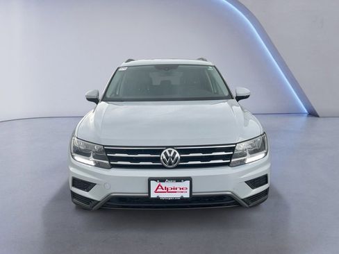 Used 2018 Volkswagen Tiguan SE w/ 3rd Row Seat Package AWD/4WD image 8