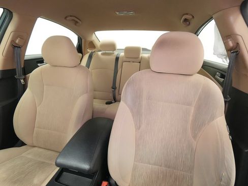 Used 2012 Hyundai Sonata GLS FWD image 15