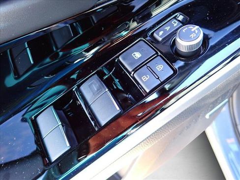 Certified 2024 Subaru Solterra Touring image 18