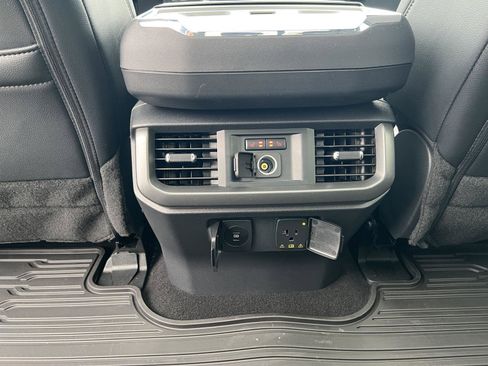 Used 2025 Ford F150 Lariat w/ Equipment Group 502A High AWD/4WD image 59