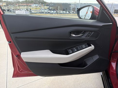 Used 2023 Honda Accord Touring image 14