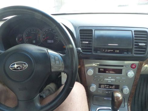 Used 2009 Subaru Legacy 2.5i Limited image 20