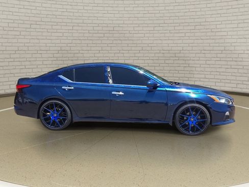 Used 2020 Nissan Altima 2.5 S FWD image 4