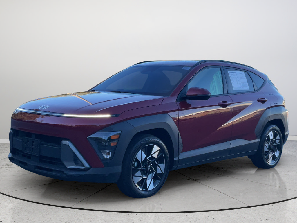 Used 2024 Hyundai Kona SEL FWD image 4