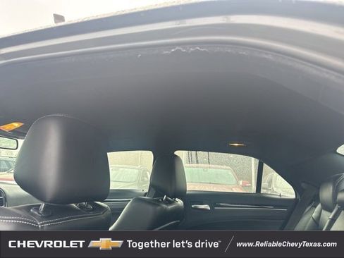 Used 2017 Chrysler 300 S image 14