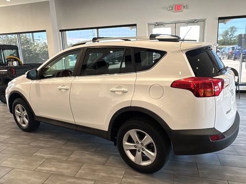 Used 2013 Toyota RAV4 XLE AWD/4WD image 11