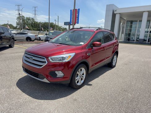Certified 2018 Ford Escape SEL AWD/4WD image 2