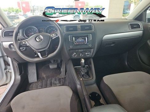 Used 2017 Volkswagen Jetta S FWD image 15