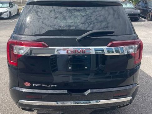 Used 2023 GMC Acadia Denali w/ Black Diamond Edition FWD image 5