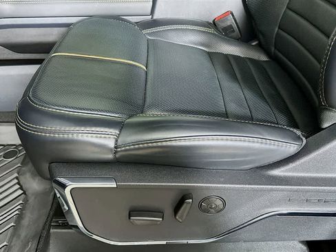 Certified 2024 Ford F250 Platinum w/ Tremor Off-Road Package image 31