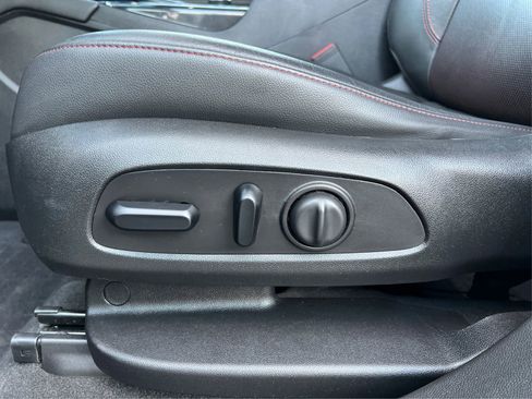 Used 2020 Chevrolet Blazer RS image 18