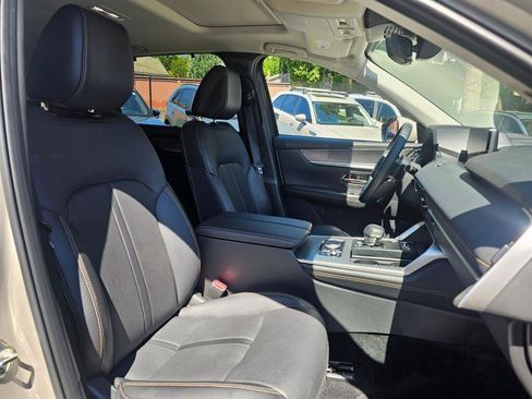 Certified 2024 MAZDA CX-90 Plug-In Hybrid w/ Preferred AWD/4WD image 11