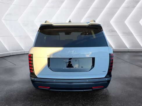 New 2026 Hyundai Palisade Limited image 3