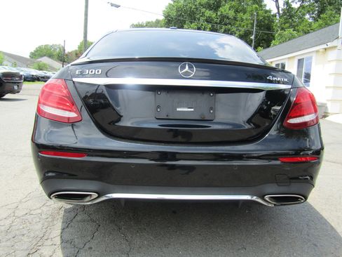 Used 2018 Mercedes-Benz E 300 4MATIC w/ Premium 1 Package image 6