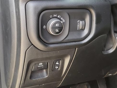 Used 2021 RAM 1500 Big Horn AWD/4WD image 19